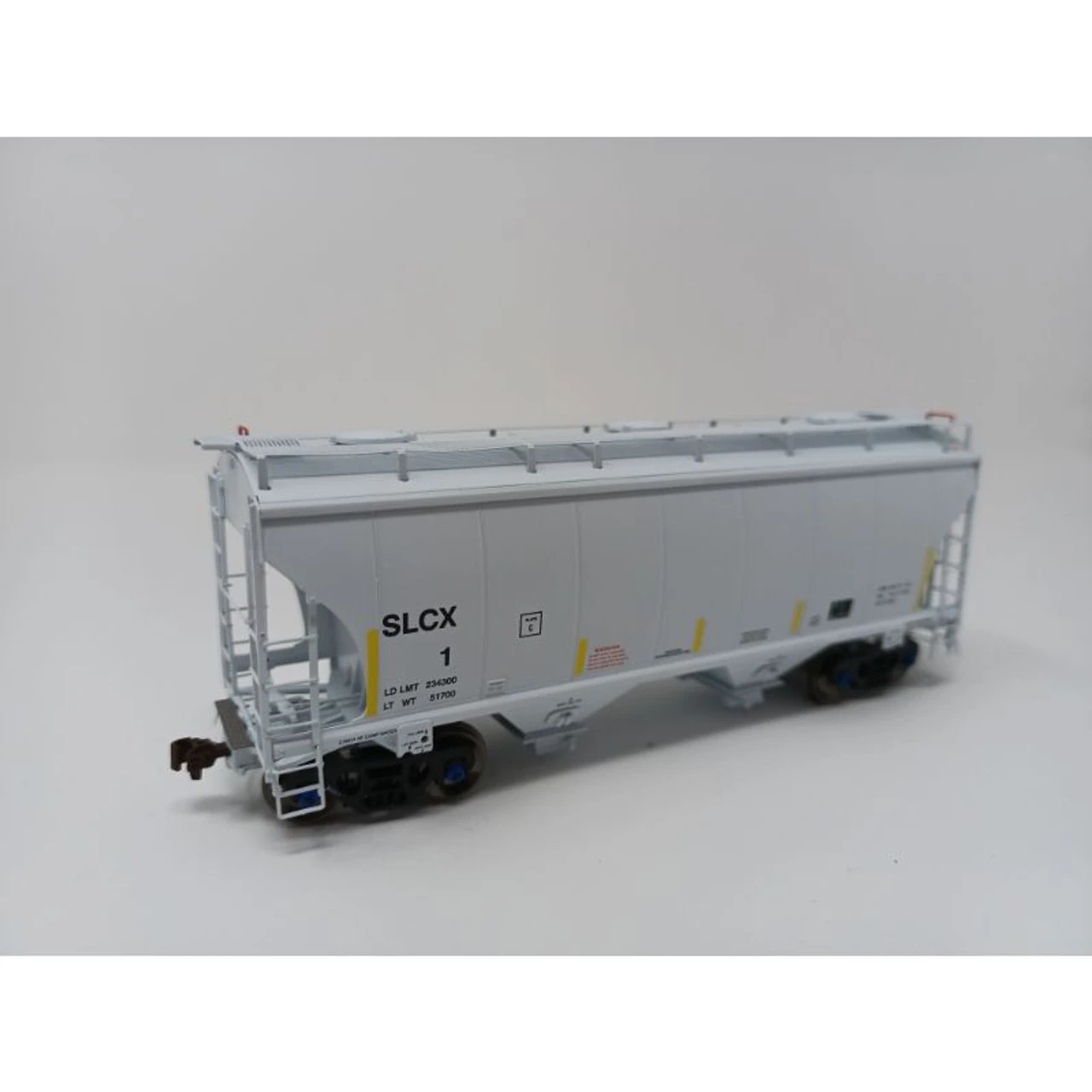 American Limited Models 2008 - Trinity 3281 Covered Hopper SLCX 5 - HO Scale 3 American Limited Models 2008 - Trinity 3281 Covered Hopper SLCX 5 - HO Scale