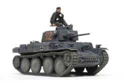Tamiya 35369 - Panzer 38(t) Ausf.E/F Germany - 1:35 Scale Kit